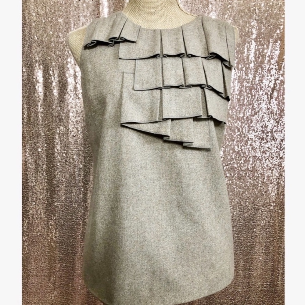 Banana Republic New Tan Metallic Pleated Shell Top - Picture 5 of 12